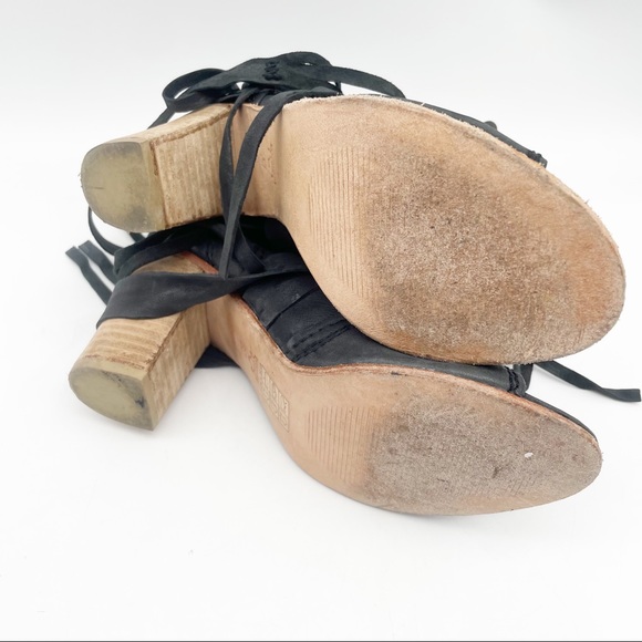 Free People Daydream Booties. Size 7 - Picture 9 of 10